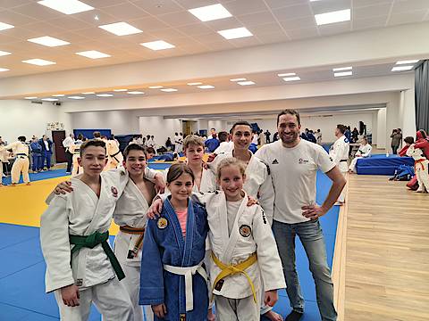 1. „Open Mat without borders“
