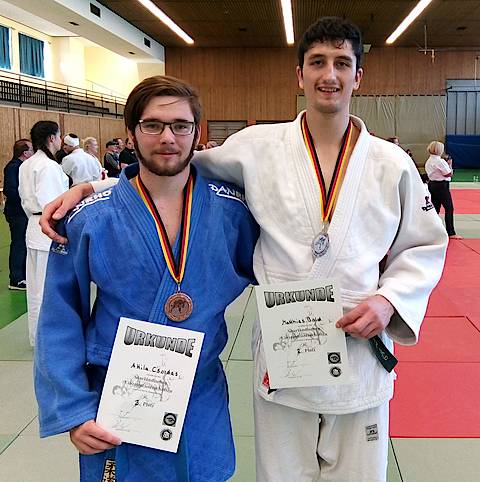 Matthias Bold erkämpft sich bei der Saarland -81kg den Vizetitel,  Attila Csordas holt Silber und Bronze