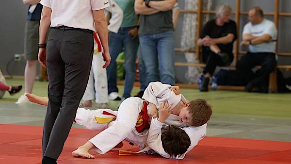 Schwere Kämpfe beim 26. internationalen Judoturnier der Stadt Dudelange/Lux